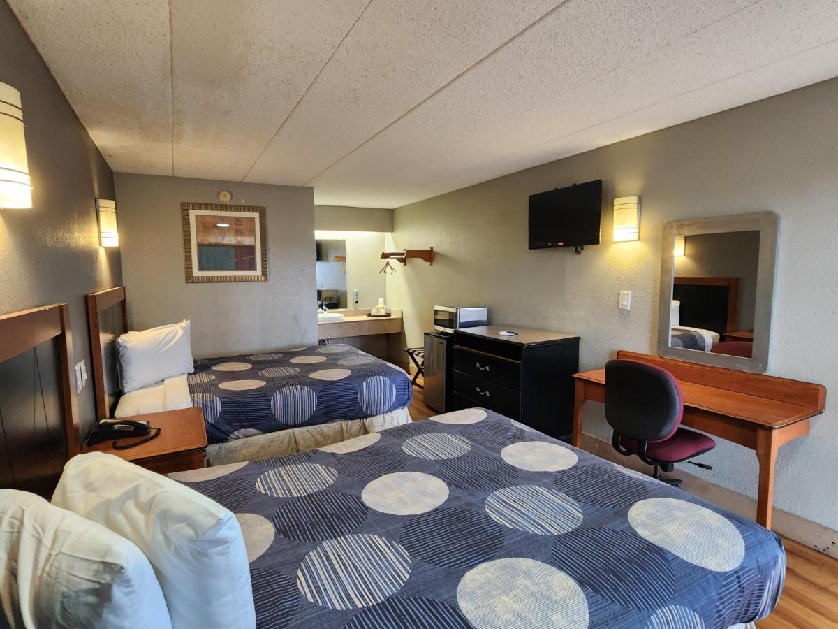 Americas Best Value Inn And Suites Little Rock Exterior photo